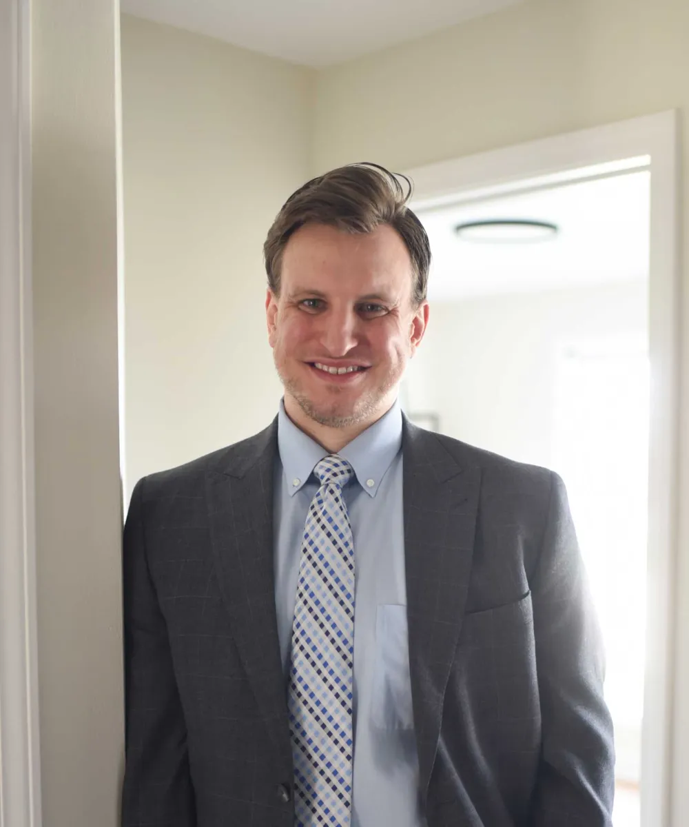Thomas | Associate Advisor | Bishop Financial Advisors